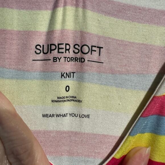 NWT Torrid Size 0 Large Super Soft Knit Dress with Pockets Striped Bright Colors - Picture 3 of 10